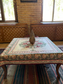 رومیزی و سفره ضدلک طرح اشرافی