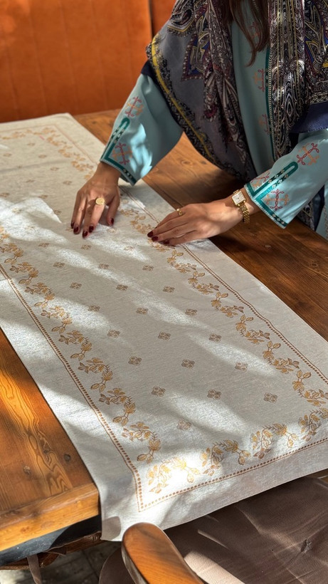 رومیزی و سفره پارچه ای ضدلک طرح گندم